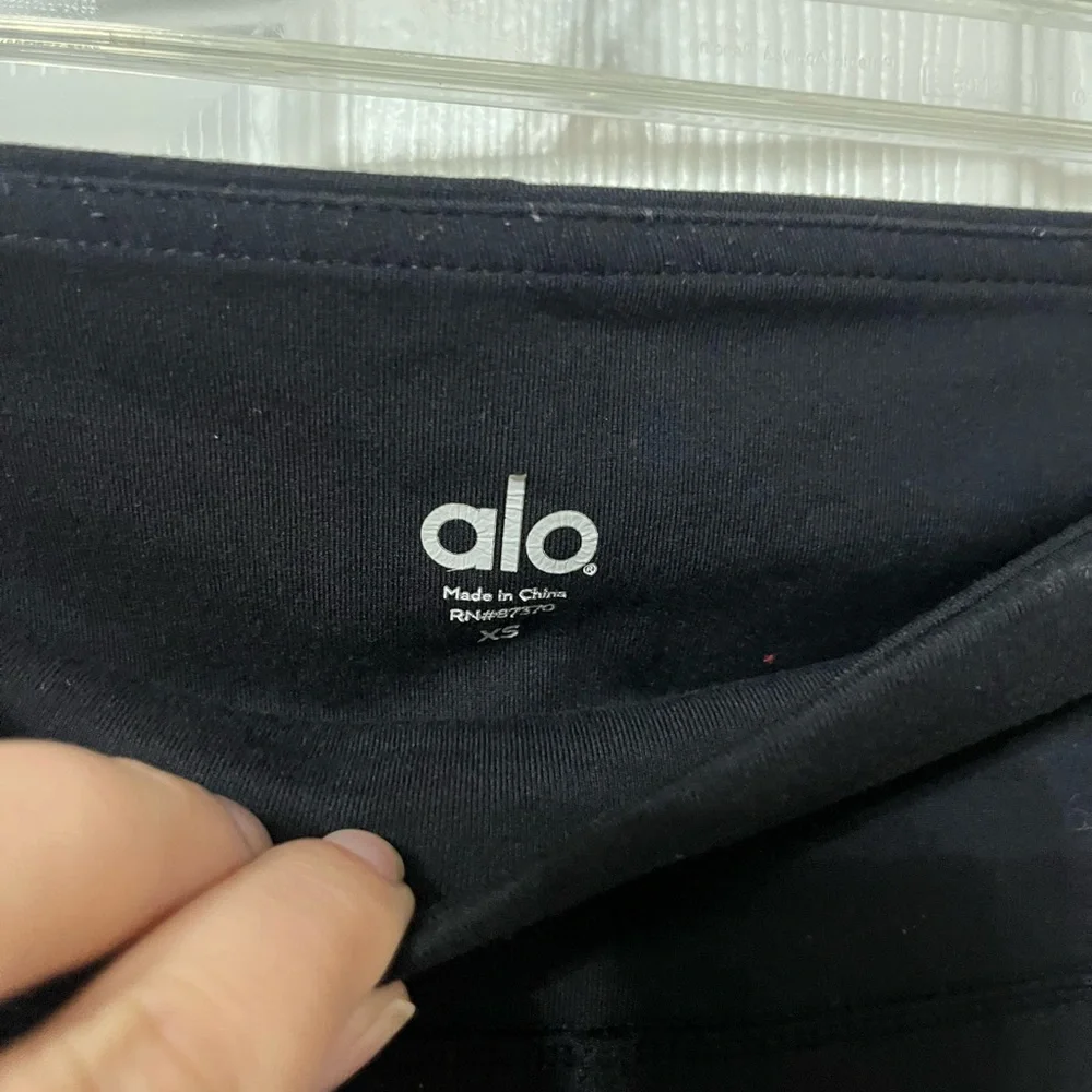 Alo Yoga | Airbrush Lineal Stripe Leggings black‎ size XS